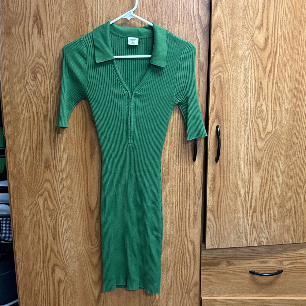 Abercrombie & Fitch Green Ribbed Dress